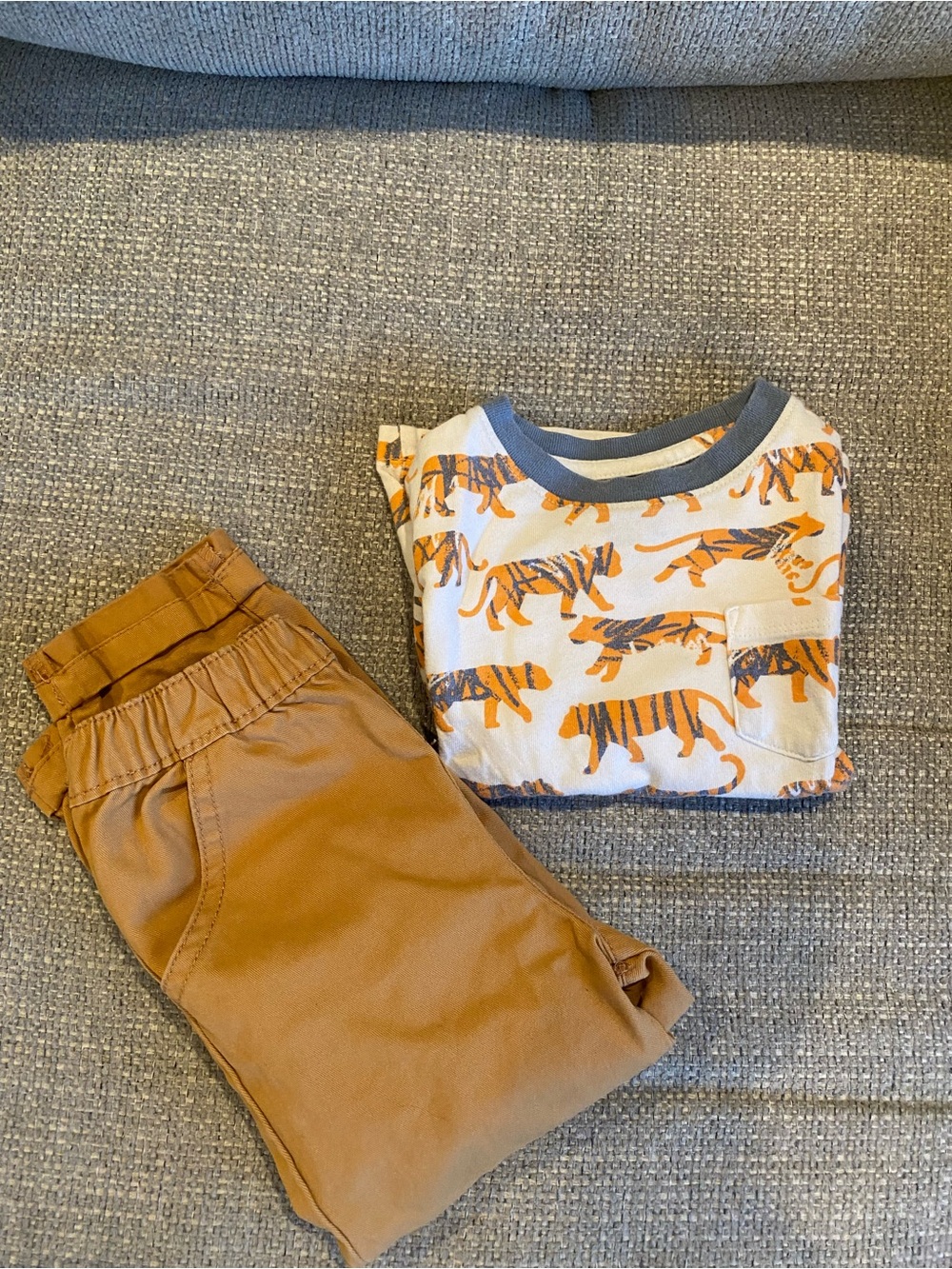 Kids Tiger Print Pocket Tee in Cream & Blue with golden mustard pants